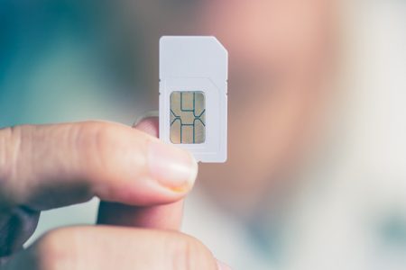Staying Connected in Saudi Arabia: A Comprehensive Guide to the Best SIM Cards for Tourists